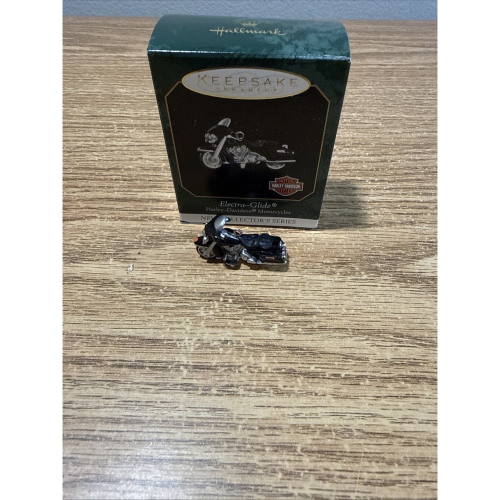 Harley Davidson 1999 Hallmark‎ Electra-Glide Motorcycle Christmas Ornament